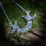 Collier triple lune