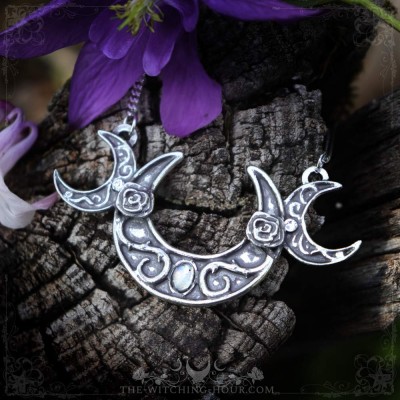 Collier triple lune "Nyx Arcana"