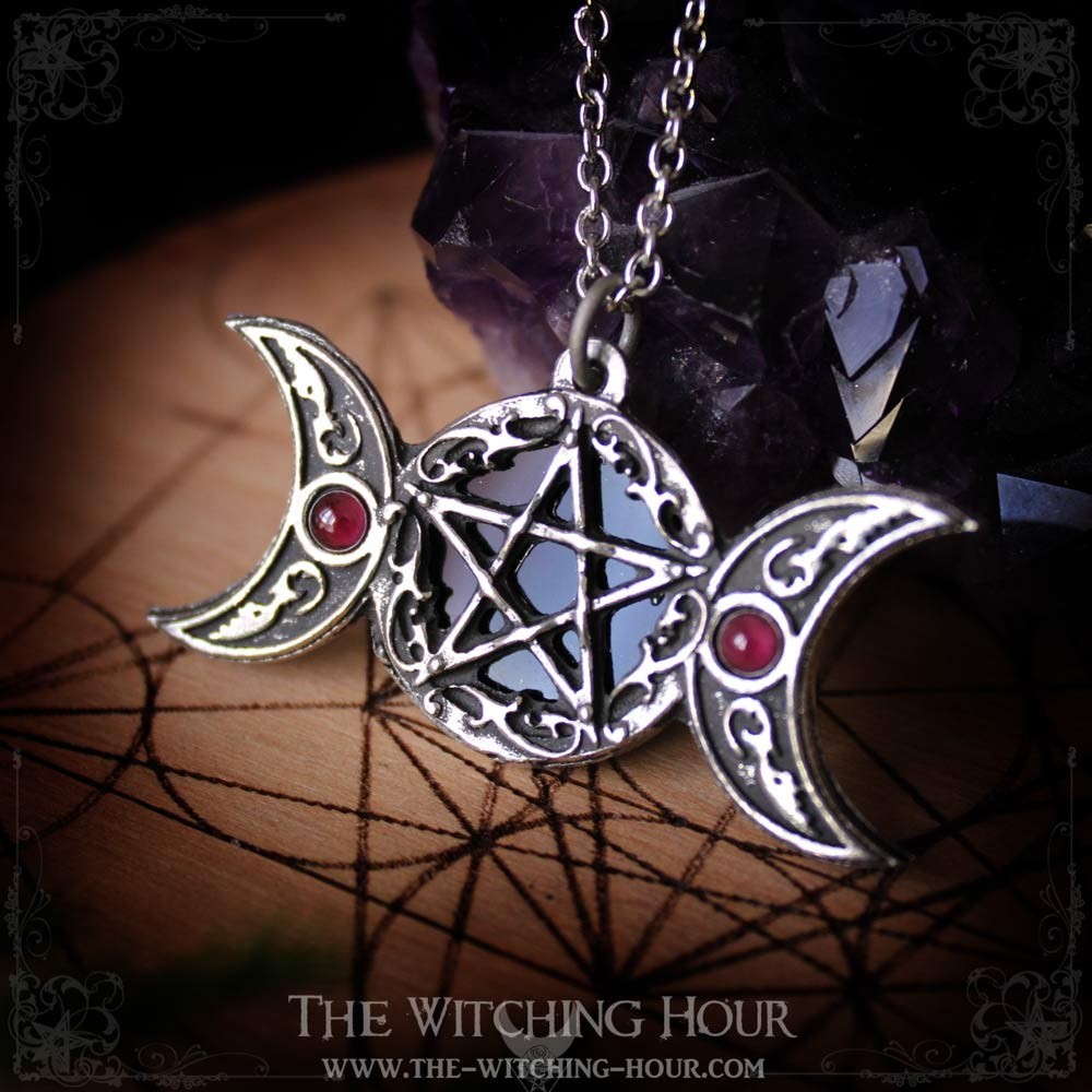 Pendant pentacle and triple moon