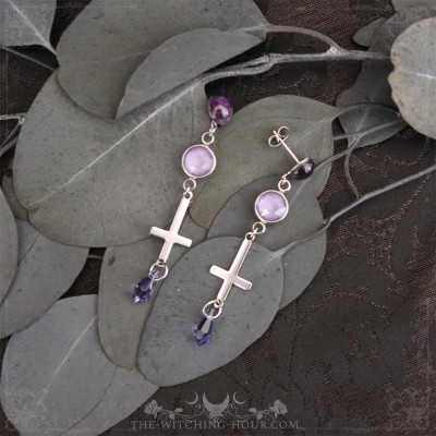 Inverted cross earrings with amethyst