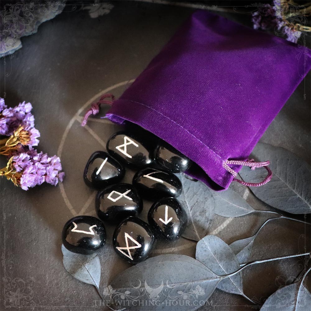 Runes artisanales en obsidienne