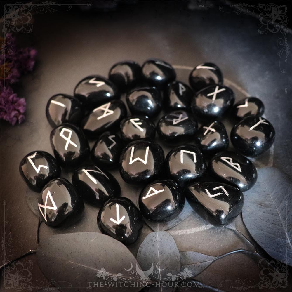 Runes artisanales en obsidienne