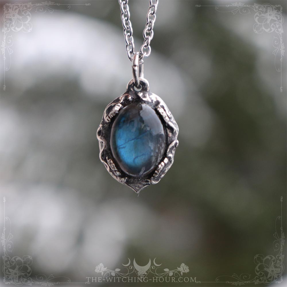 Pendentif en labradorite bleue