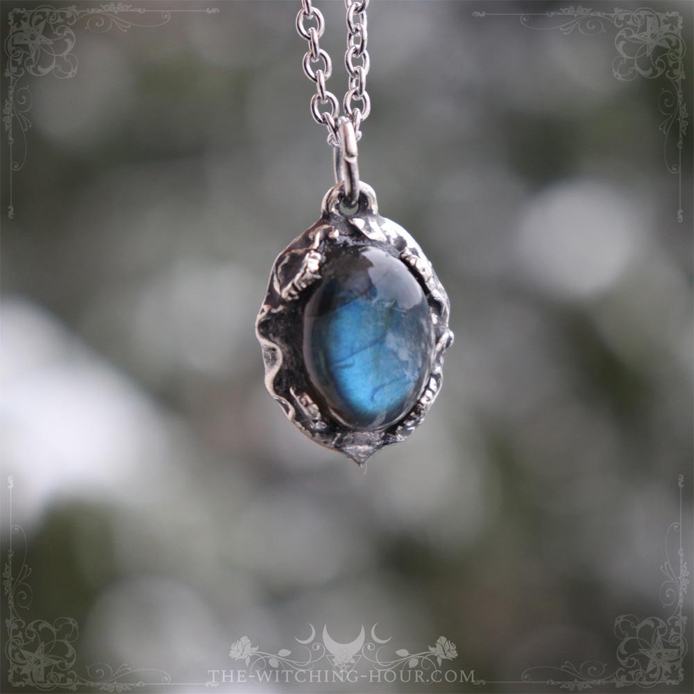 Pendentif en labradorite bleue