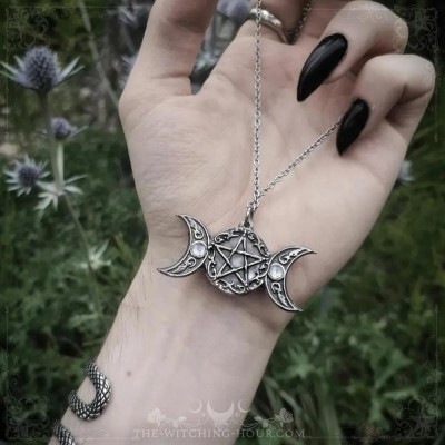 Pentagram and triple moon pendant Freya's Moon