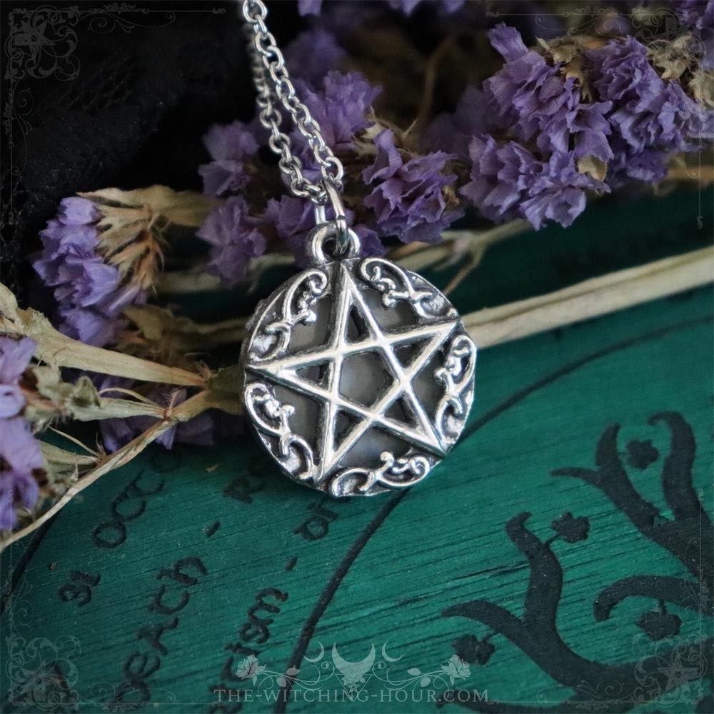 Pendentif pentagramme