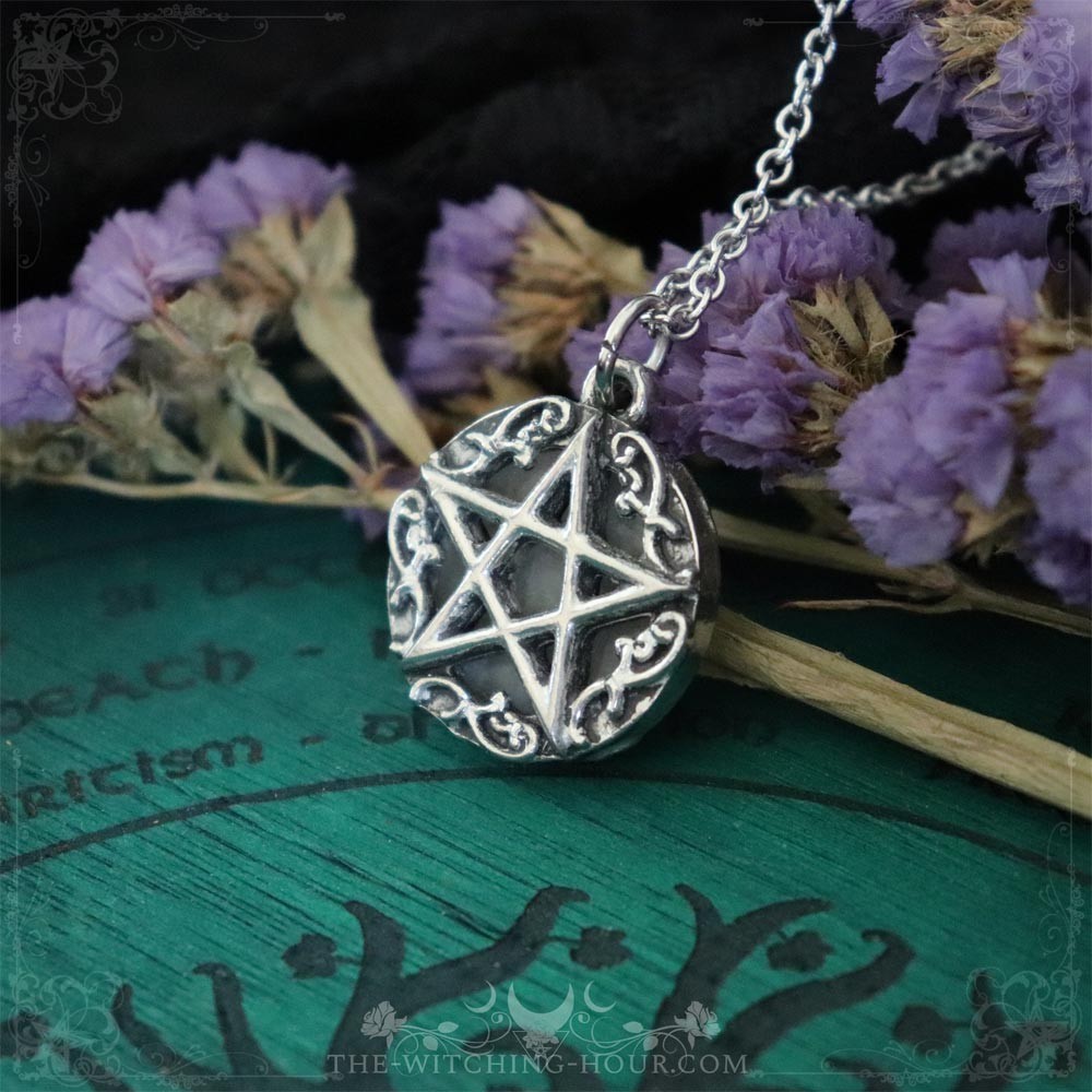 Pentagram necklace