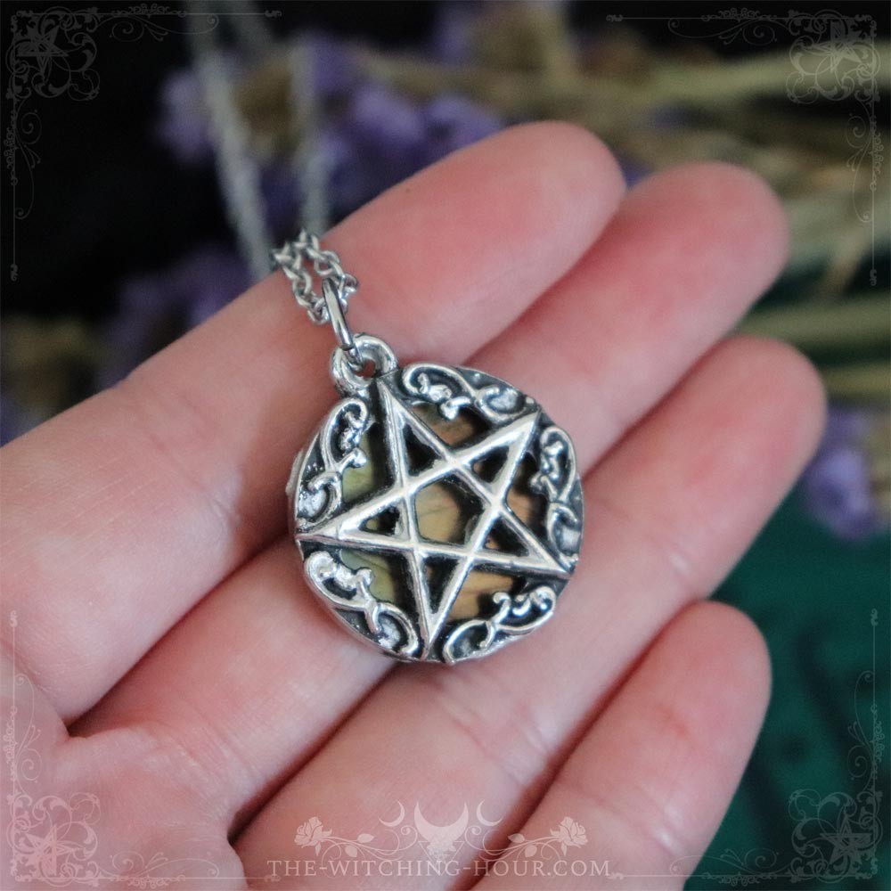 Pentagram necklace