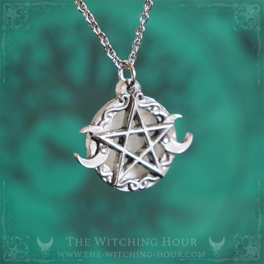 Pendentif pentagramme et triple lune