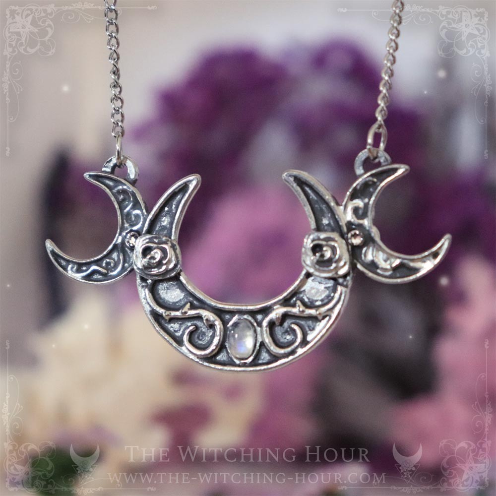 Collier triple lune