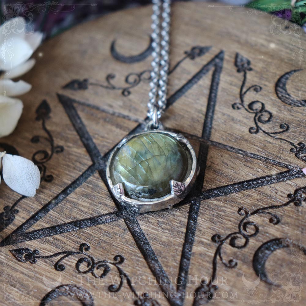 Pendentif pentacle labradorite