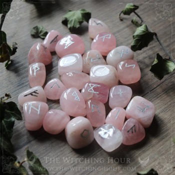 Runes artisanales en quartz rose