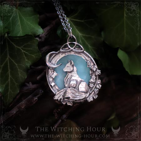 Fox necklace with blue amazonite