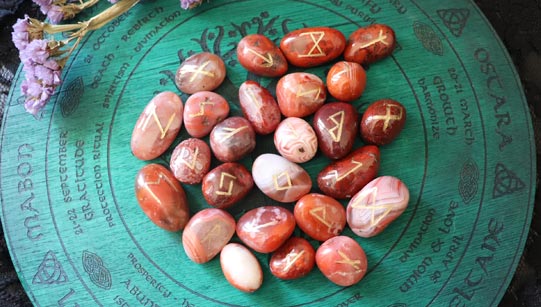 Cornaline runes