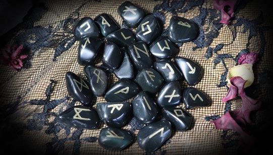 Rainbow obsidian runes