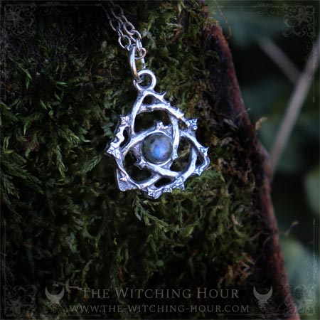 Pendentif triquetra en labradorite